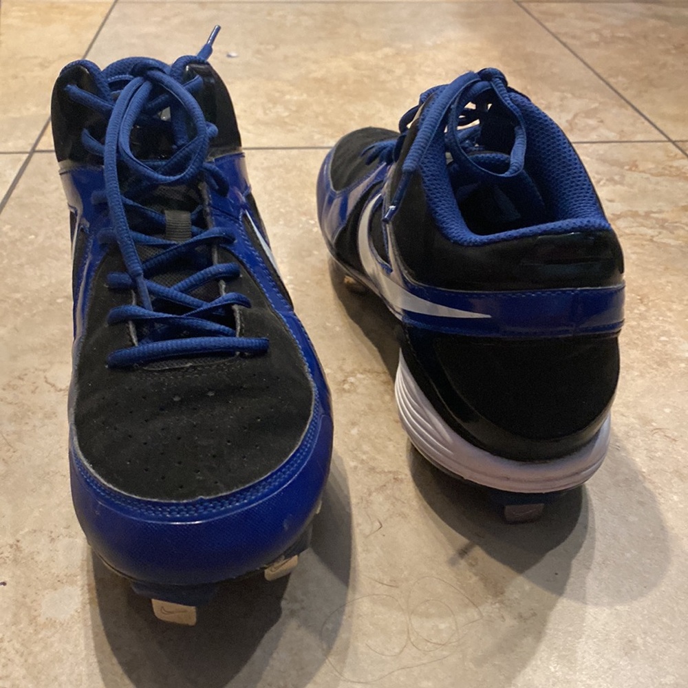 Nike Beanball Shoes Man’s size 11